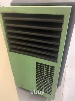 15 HP Sullair 1100e air compressor with dryer. Low hours. Dealer serviced