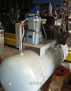 18 Hp Wisconsin LP Curtis Recip Air Compressor 18 CFM @ 175 PSI 240 Gallon Tank