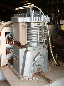 18 Hp Wisconsin LP Engine Curtis E-57 Reciprocating Air Compressor 18 CFM@175psi