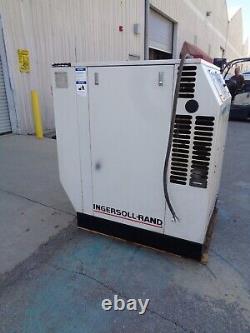 1995 Ingersoll Rand SSR-EP30SE 30 hp rotary screw air compressor