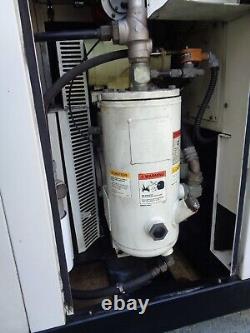 1995 Ingersoll Rand SSR-EP30SE 30 hp rotary screw air compressor