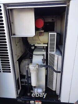 1995 Ingersoll Rand SSR-EP30SE 30 hp rotary screw air compressor