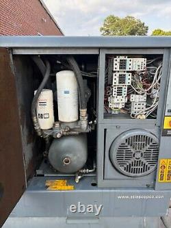 30 HP Atlas Copco GX22 rotary screw air compressor