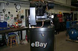 Air Max Air compressor 7.5 hp 1 ph. Two stage, Cast iron, 120 gallon, quiet air