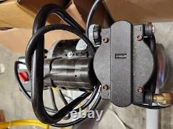 GAST 1/3 Hp Oil-Less Air Compressor 71R142-P077T-D300X, 100PSI SURPLUS
