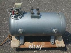 Gast Air Compressor 15 Gallon Tank 165 PSI