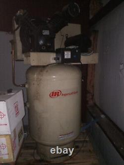 Ingersoll-Rand 2545K10V Air Compressor, Used unknown condition