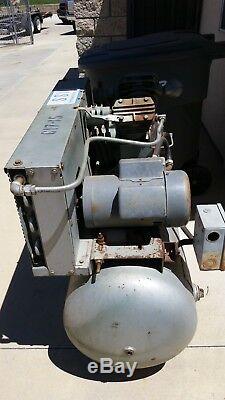 Ingersoll Rand Air Compressor Model Type 30 3TM. 60 Gallon Tank. 5 HP motor