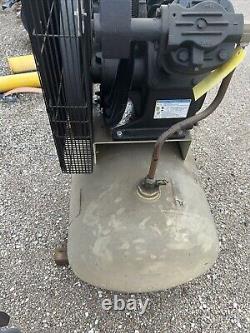 Ingersoll rand model 2545 Electric Air Compressor 10/7.5hp 2 Stage