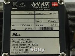 Jun-Air Model 600 120 PSI 230V AC Untested
