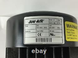 Jun-Air Model 600 120 PSI 230V AC Untested