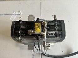 Jun-Air OF312 Oil-less Rocking Piston Air Compressor 230V 60 Hz 8.4A 1650RPM