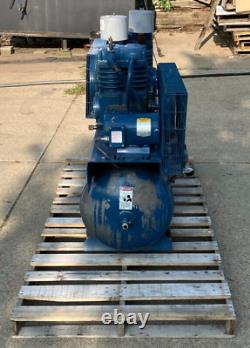 Quincy Dual Stage Compressors, 2 Units 3 HP Qt-5, 135 Psi, 80 Gallon Tank