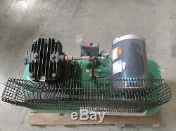 SPEEDAIRE 3 Phase 30 gal Electrical Horizontal 3HP Air Compressor