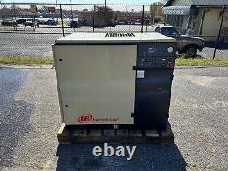 USED 25 hp Ingersoll rand UP6 Rotary Compressor
